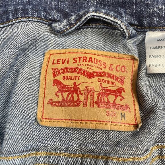 Levi Strauss Trucker Jean Jacket Size M - Picture 3 of 6